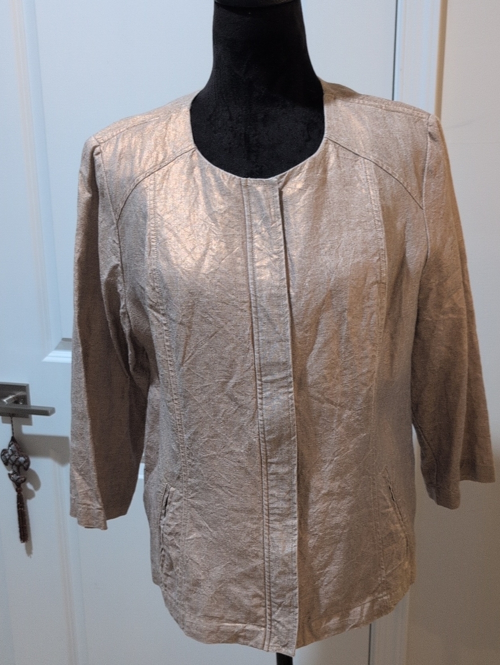 NWOT Chicos Soft Bronze Gold Shimmer Crinkle Pattern Linen Jacket